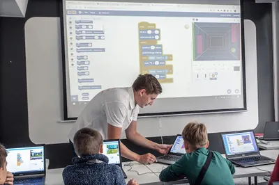 Giganci Programowania Gdańsk - Nauka nowych technologii dla Dzieci i Młodzieży